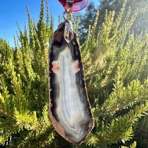 Vintage Geode Slice Pendant Necklace Black & Burgundy